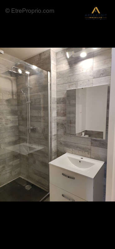 Appartement à BELLERIVE-SUR-ALLIER