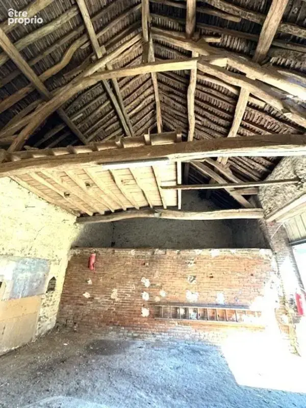 Grande maison de famille avec dépendances - photo 23