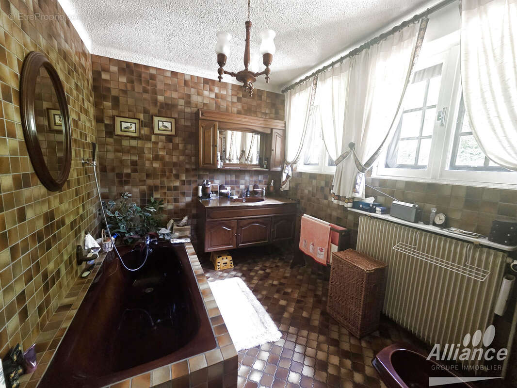 Jolie maison style rustique sur sous-sol - photo 8