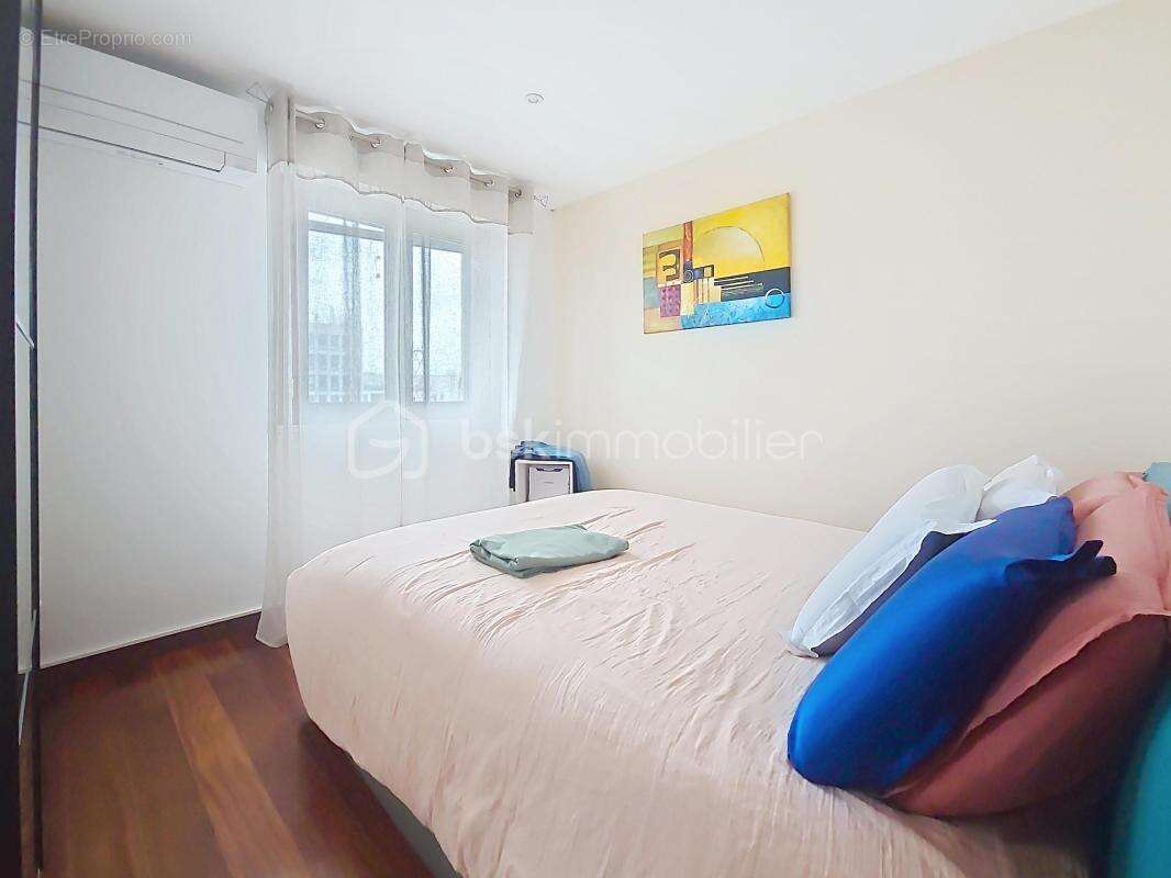 Appartement à NANTERRE