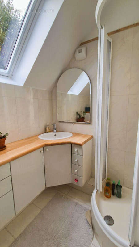 Maison à BURES-SUR-YVETTE