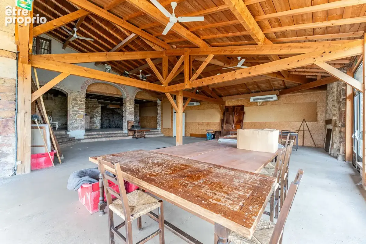 BELLE DEMEURE DE 223M2 - Vue d'exception sur 18 000m2 - Coeur du Beaujolais - photo 17