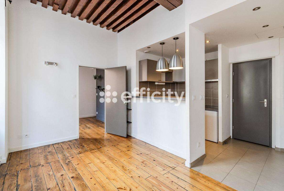 Appartement à LYON-1E