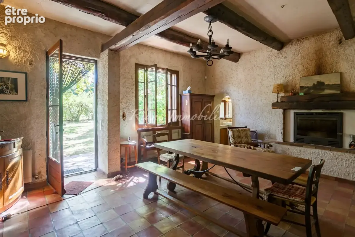 Maison 9 pièces 192 m² à vendre à L'isle-Sur-La-Sorgue (84800) - photo 8