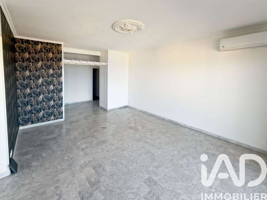Photo 3 - Appartement à SAN-MARTINO-DI-LOTA