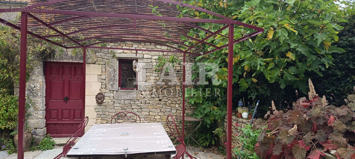 Maison à PUTANGES-PONT-ECREPIN