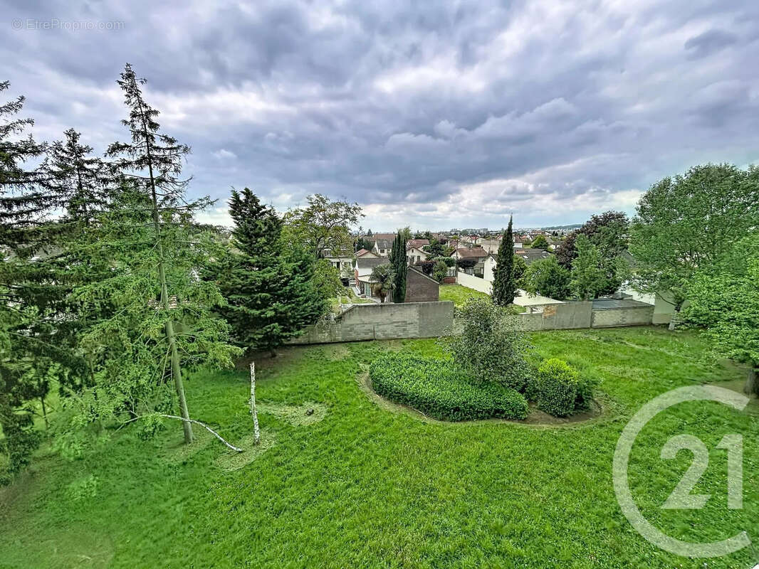 Appartement à GARGES-LES-GONESSE