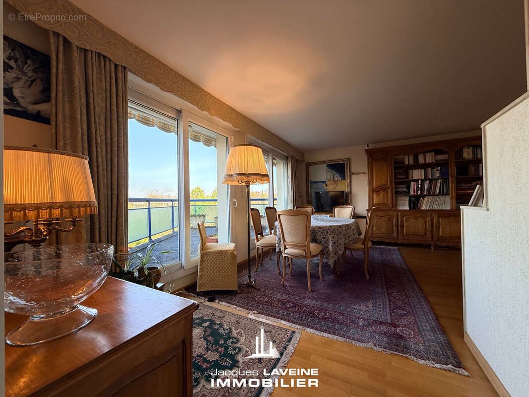 Appartement à SAINT-JULIEN-LES-METZ