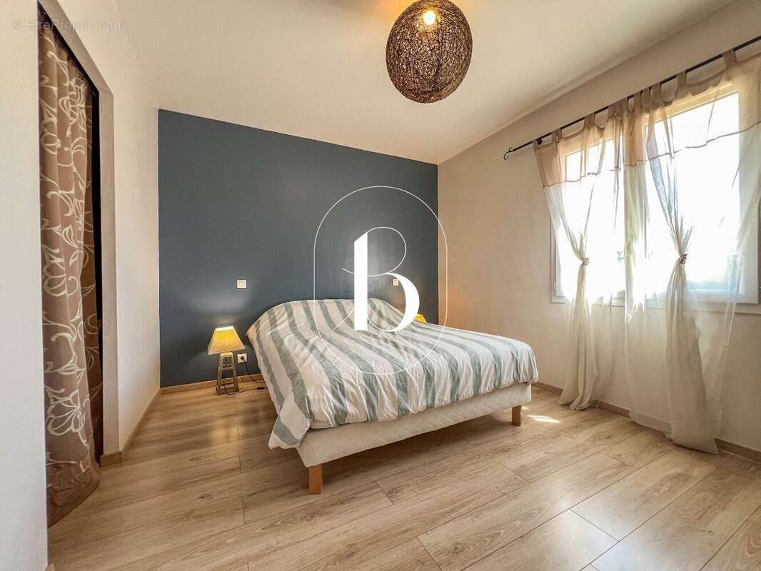 Maison à GOUDARGUES