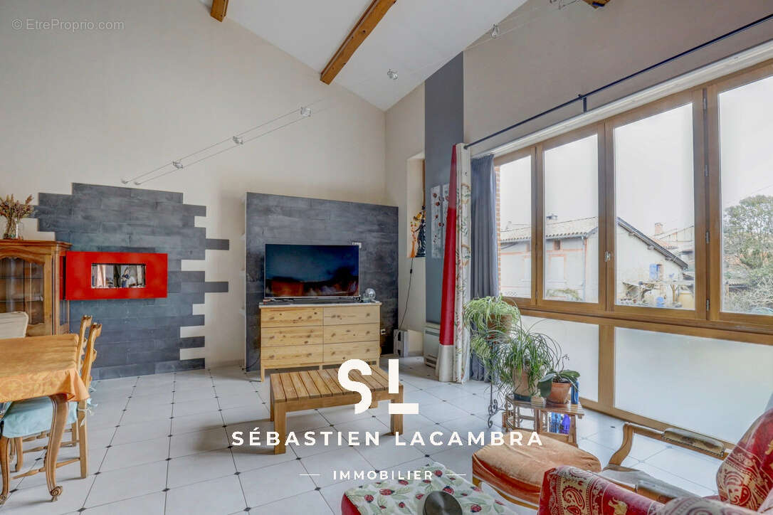 Maison à LISLE-SUR-TARN