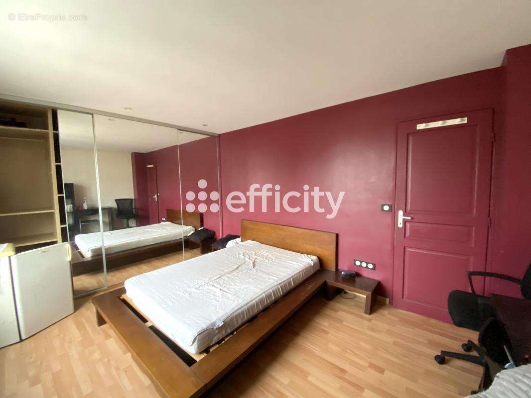 Appartement à NEUILLY-PLAISANCE