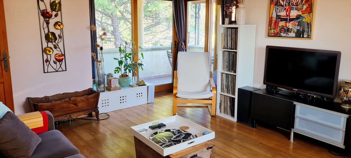 Maison à BOISSET-ET-GAUJAC