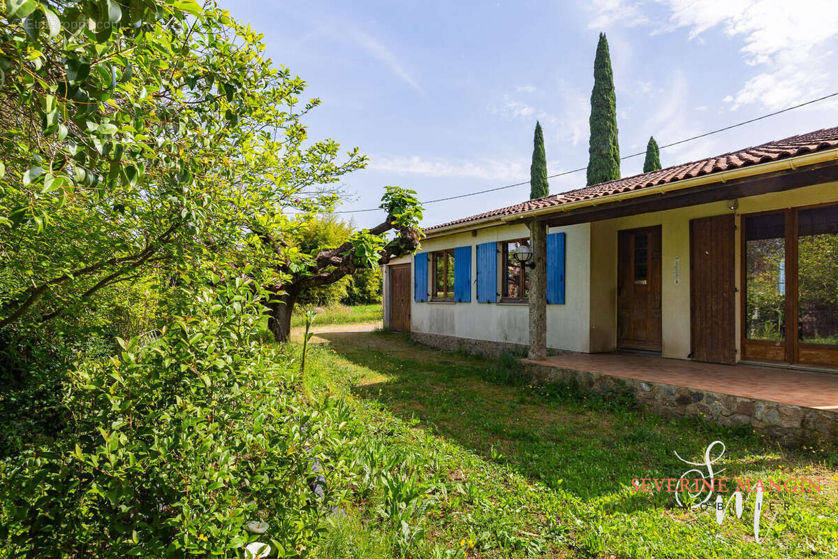 Maison à CHANTEMERLE-LES-BLES
