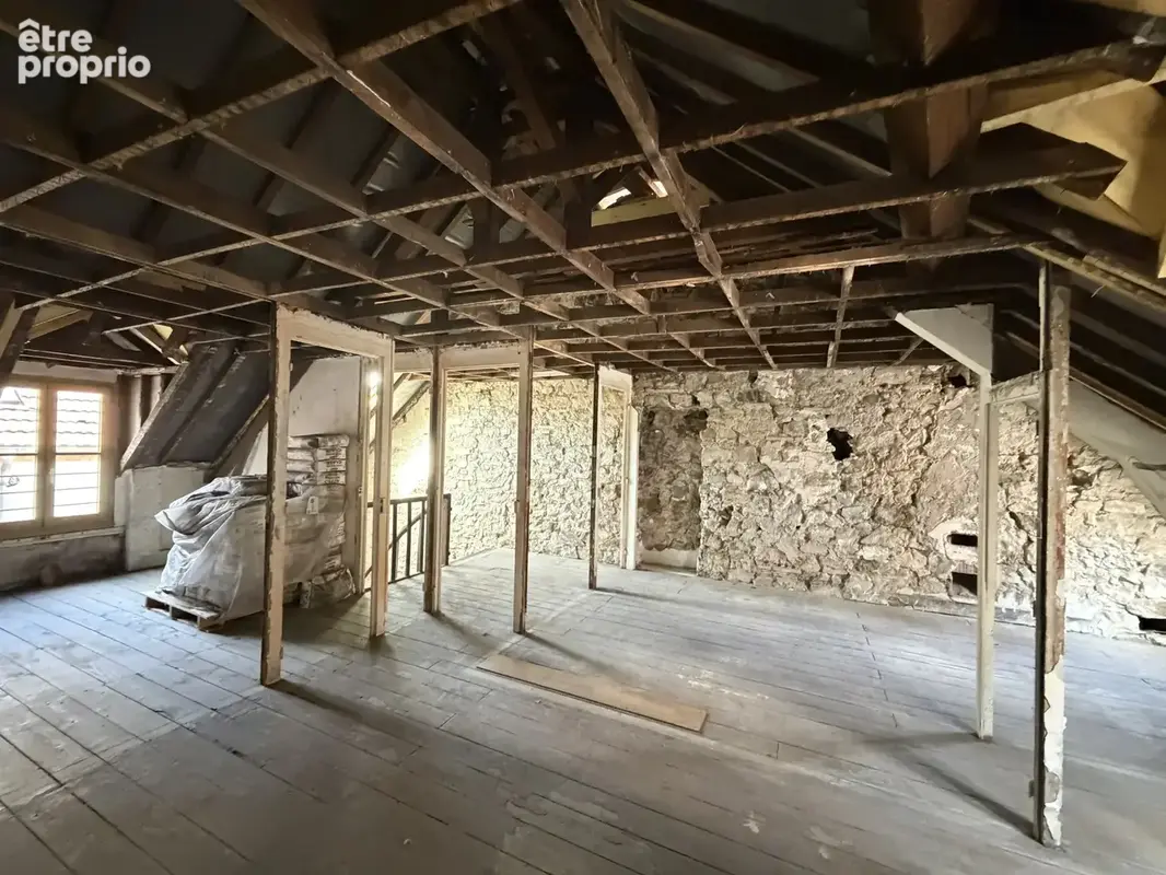 CSI5076 - IMMEUBLE à finir de rénover - photo 3