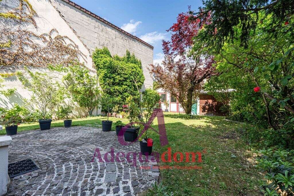 Maison à BOIS-COLOMBES