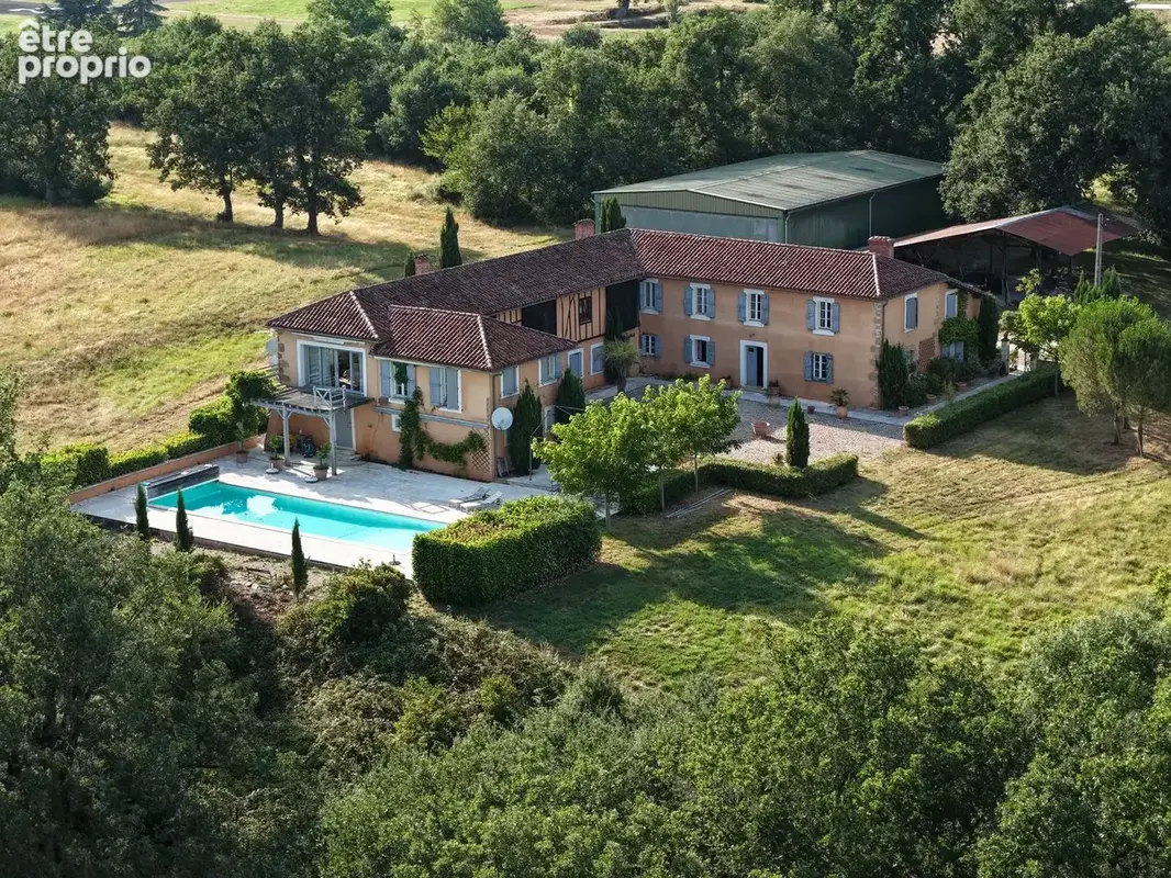 Maison 452 m² à Auch  - photo 3