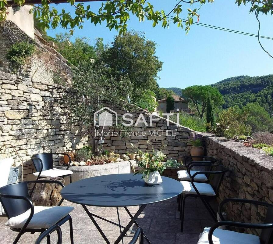 Photo 1 - Maison à SAUMANE-DE-VAUCLUSE