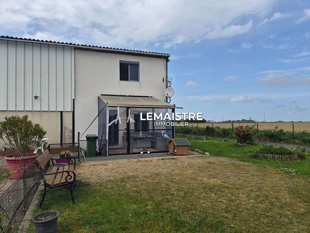 Maison à vendre - Proche Héricourt-en-Caux - 113 m² - 3 chambres - Terrain et hangar - photo 11