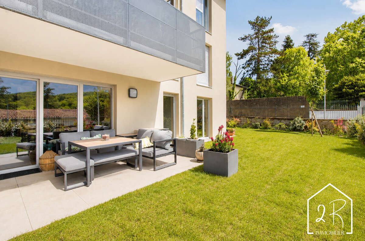Appartement à PONT-EVEQUE