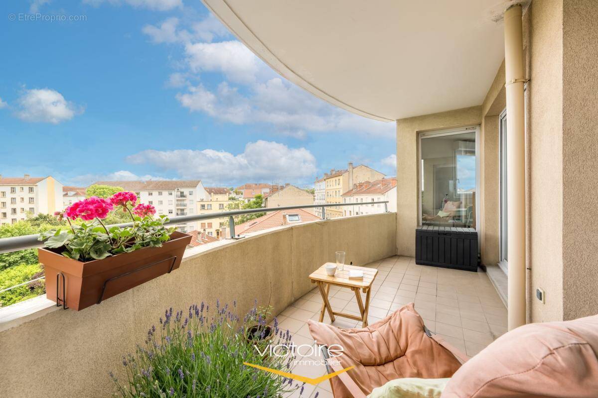 Appartement à LYON-3E