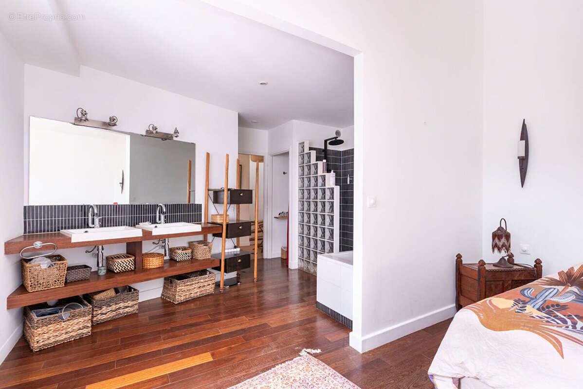 Appartement à LYON-9E