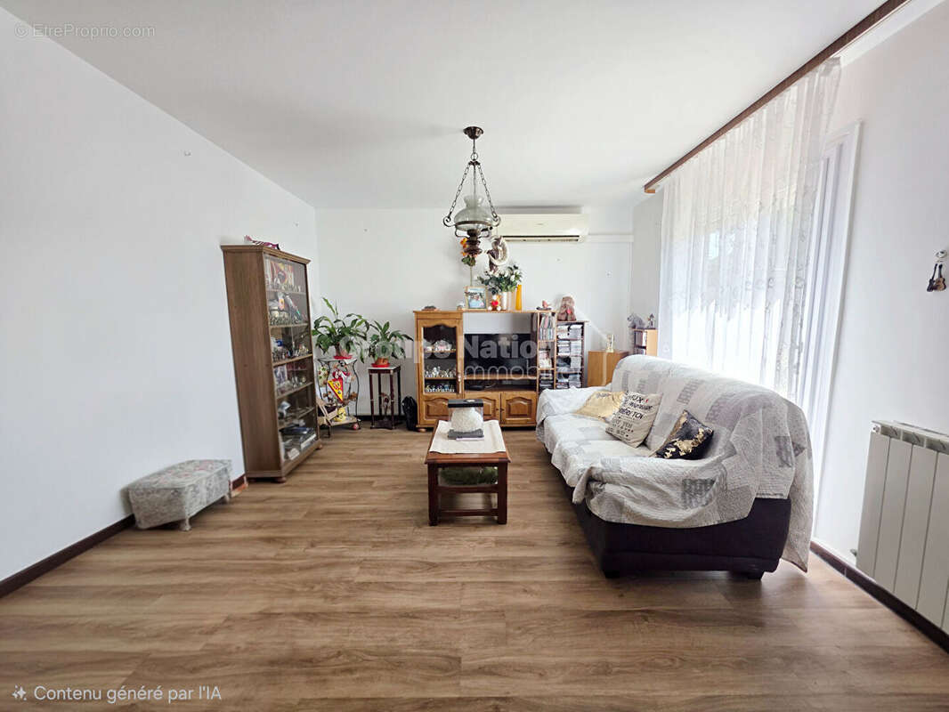 Maison familiale T5 avec jardin et grand garage à Miramas - photo 7