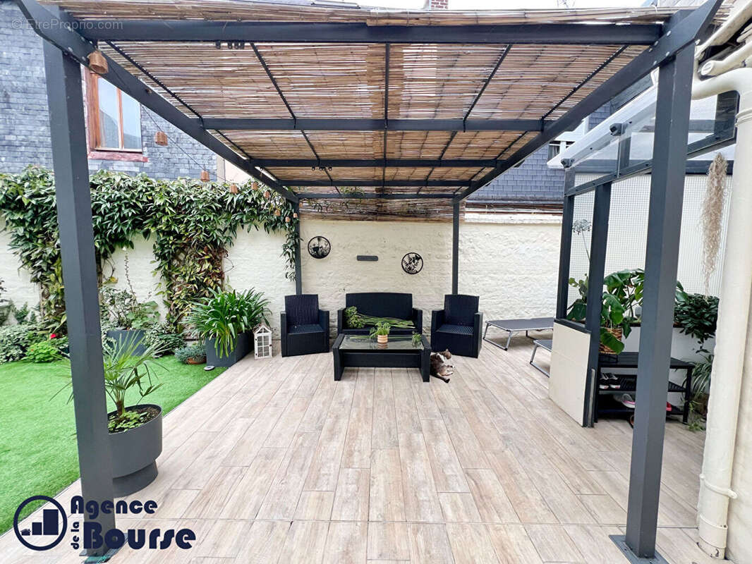 Maison à MONTIVILLIERS