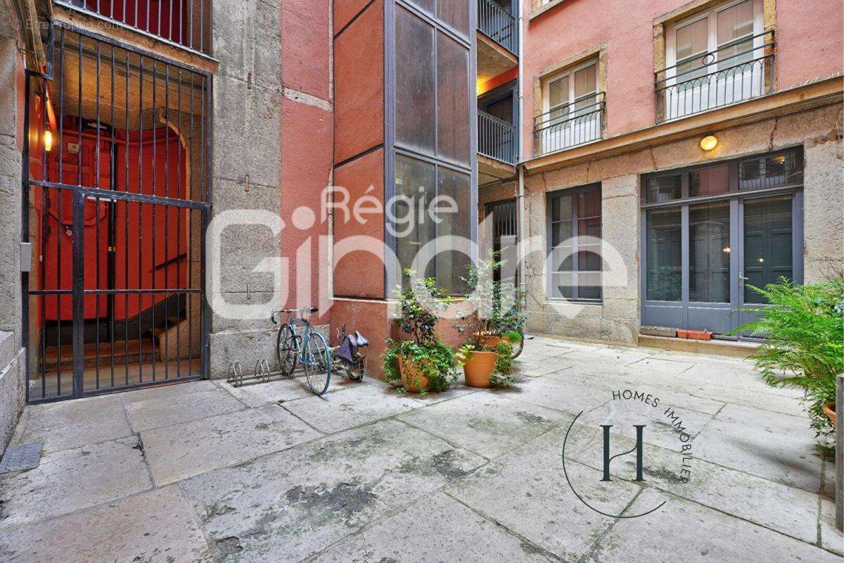 Appartement à LYON-1E