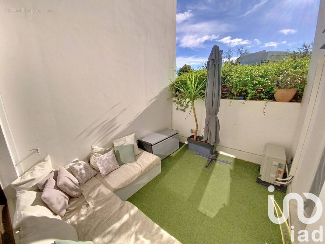 Photo 1 - Appartement à SAINT-JEAN-DE-VEDAS