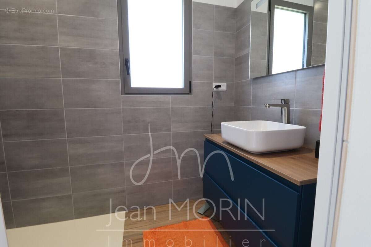 Maison à BEAUMONT-LES-VALENCE