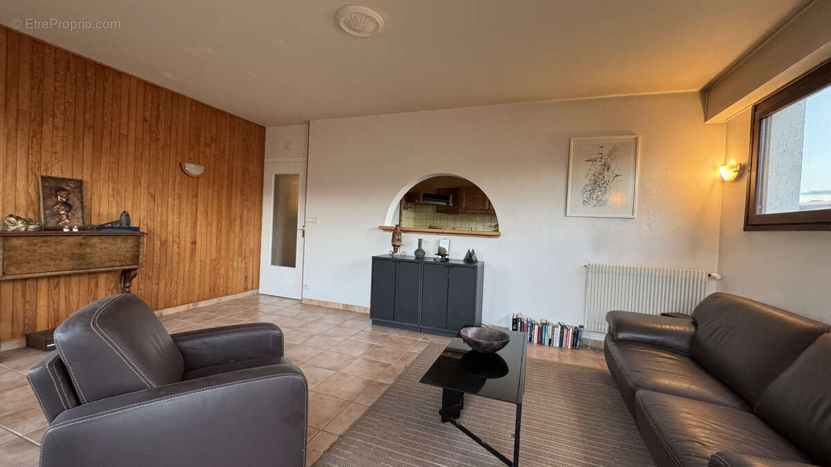 Appartement à JACOB-BELLECOMBETTE