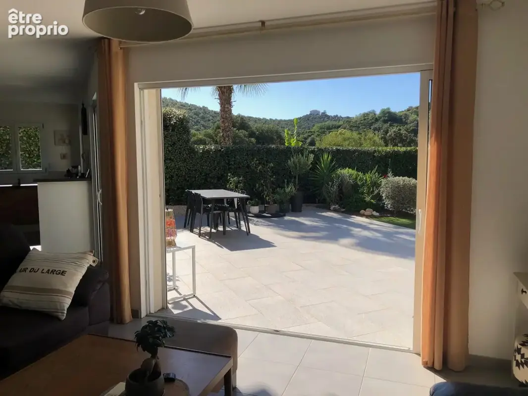 Maison 5 pièces 150 m² à vendre à Cavalaire-Sur-Mer (83240) - photo 4
