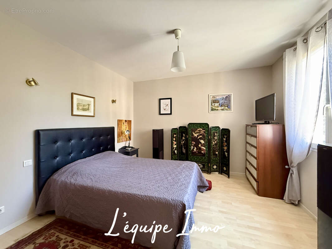 Maison à ENDOUFIELLE