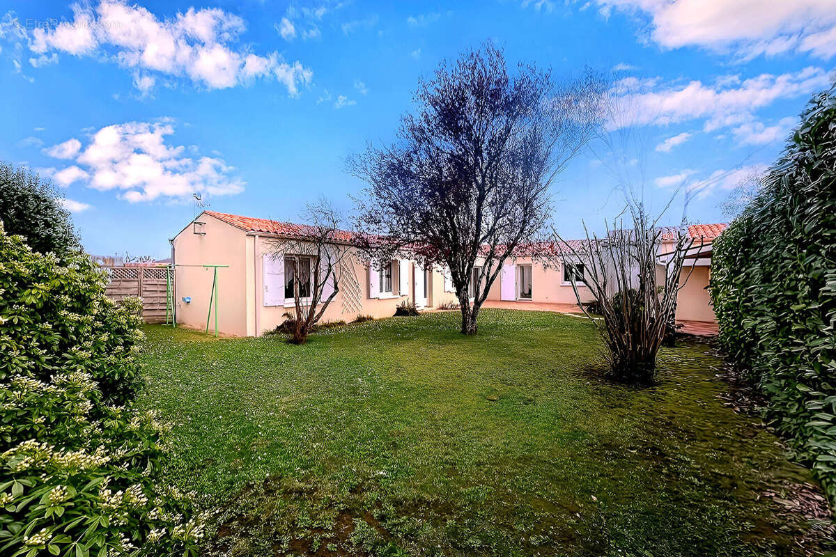 Maison à LA JARNE