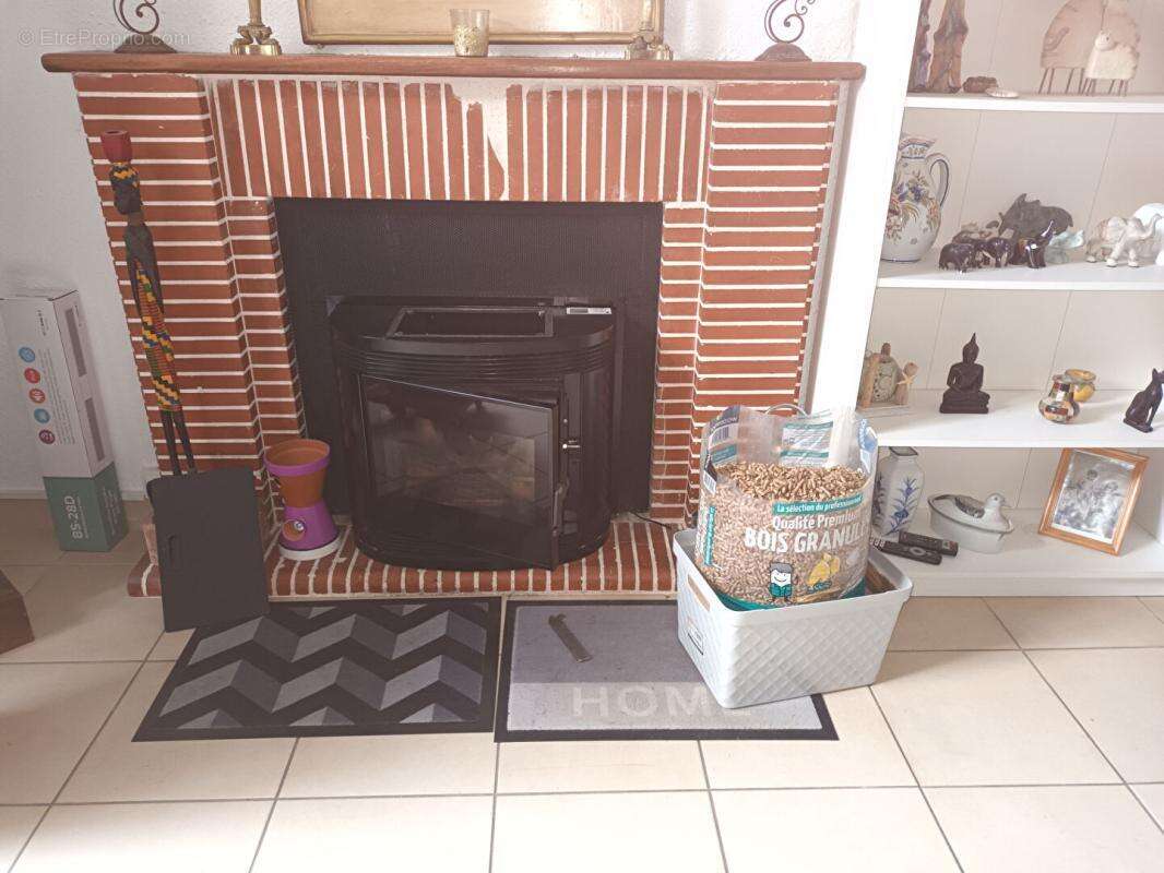 Maison à MORTAGNE-SUR-GIRONDE