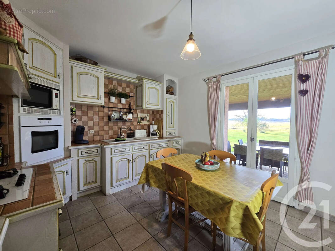 Maison 160 m² à Carbonne  - photo 8
