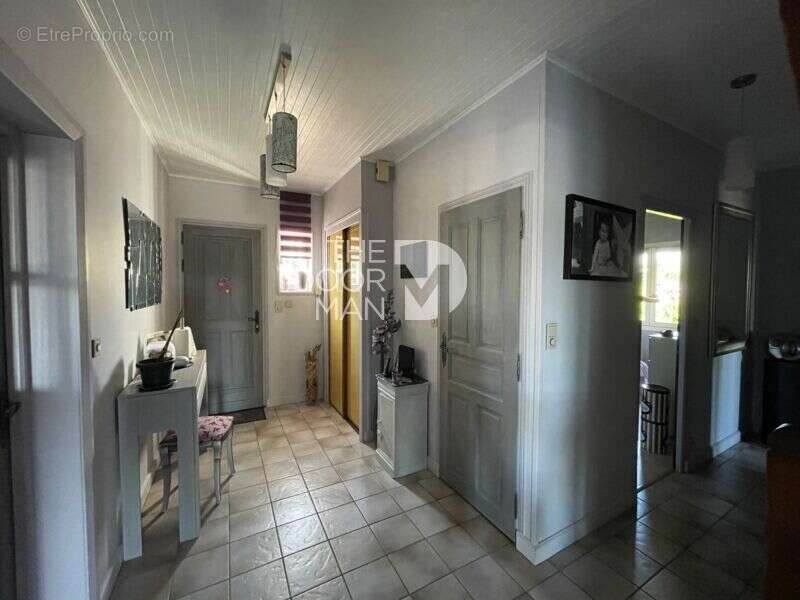 Maison 52000 - photo 3