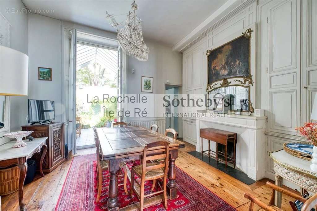 Propriété Bourgeoise - Centre Ville - photo 5