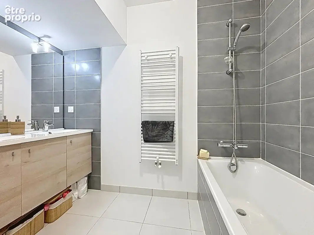 5 pièces - à vendre - duplex -  4 chambres - jardin -2 terrasses - récent - La Courrouze - photo 10