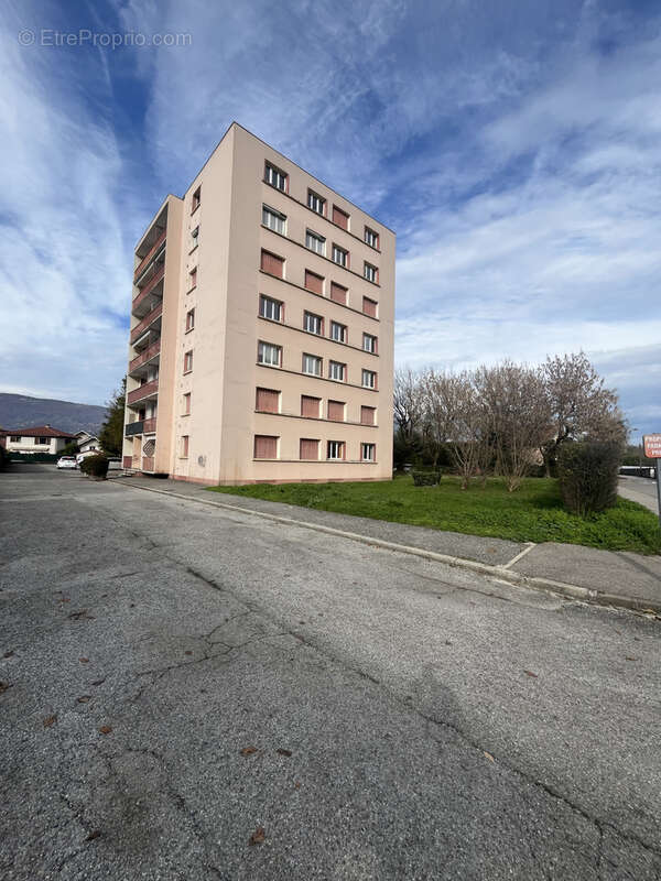 Appartement à GIERES