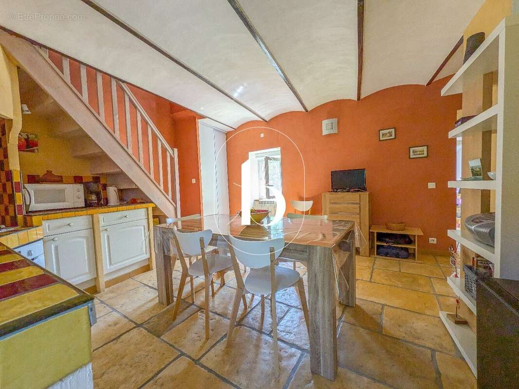 Maison 87 m² à Saint-Ambroix  - photo 13