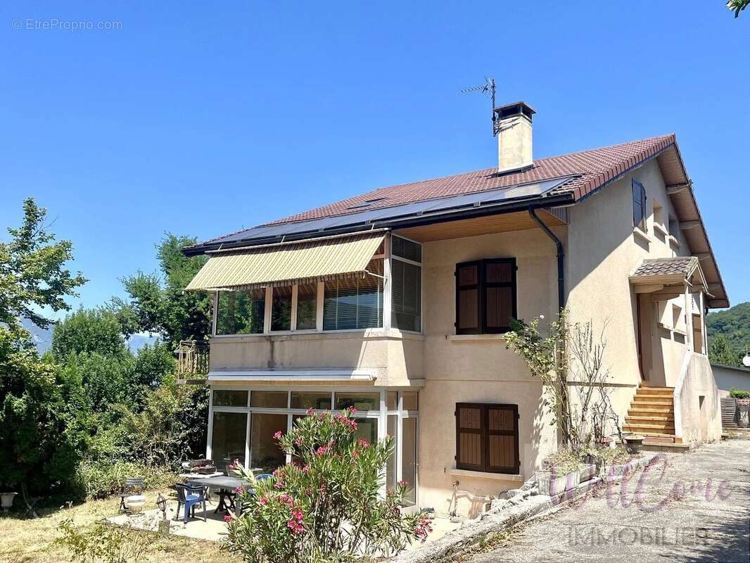 Maison à VOGLANS