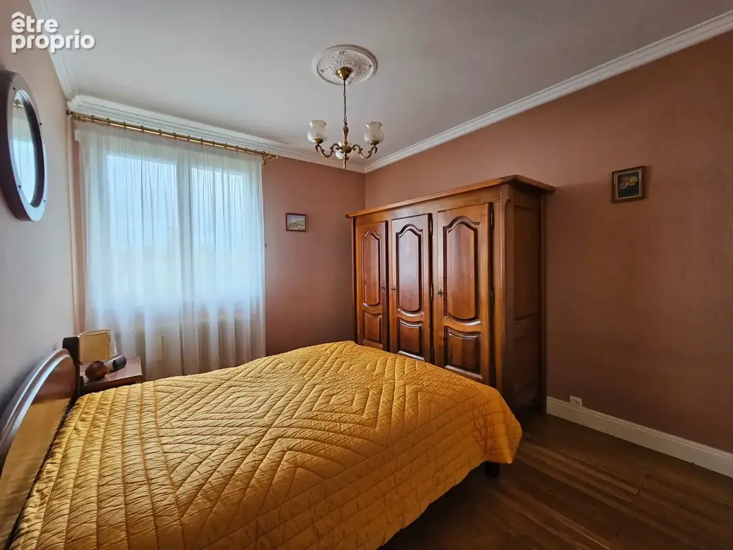Appartement 5 pièces 84 m² à vendre à Bourg-En-Bresse (01000) - photo 5