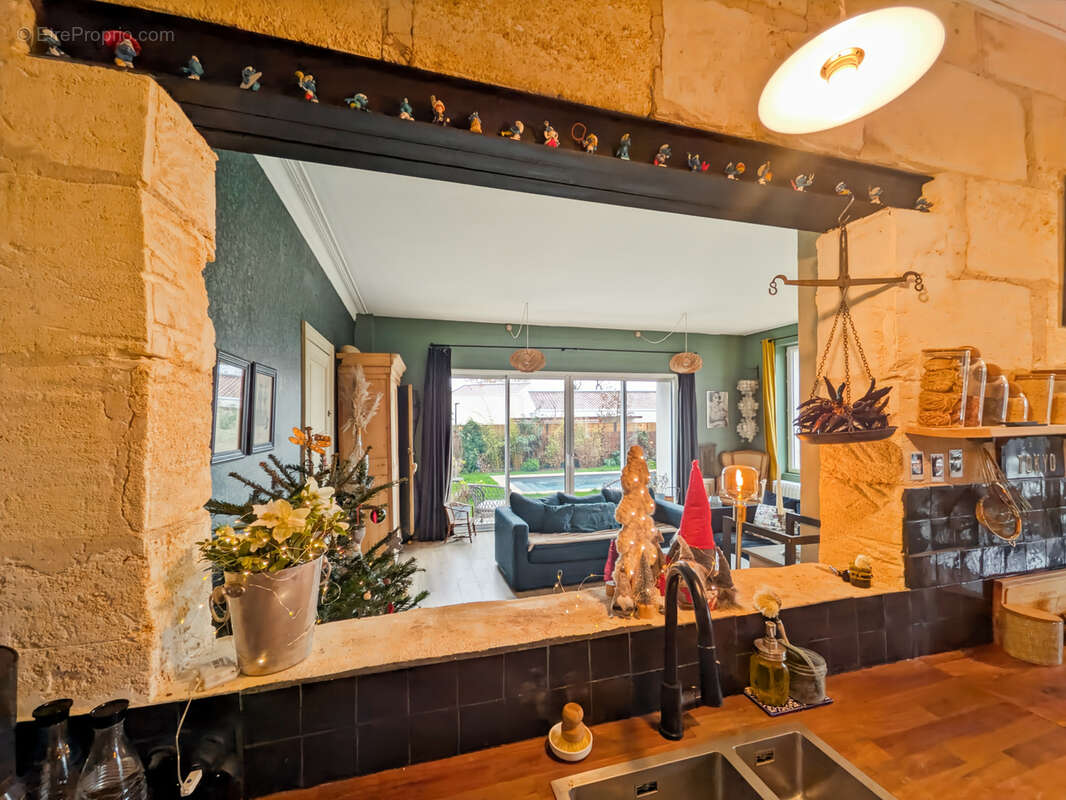 Maison à SAINT-SULPICE-ET-CAMEYRAC