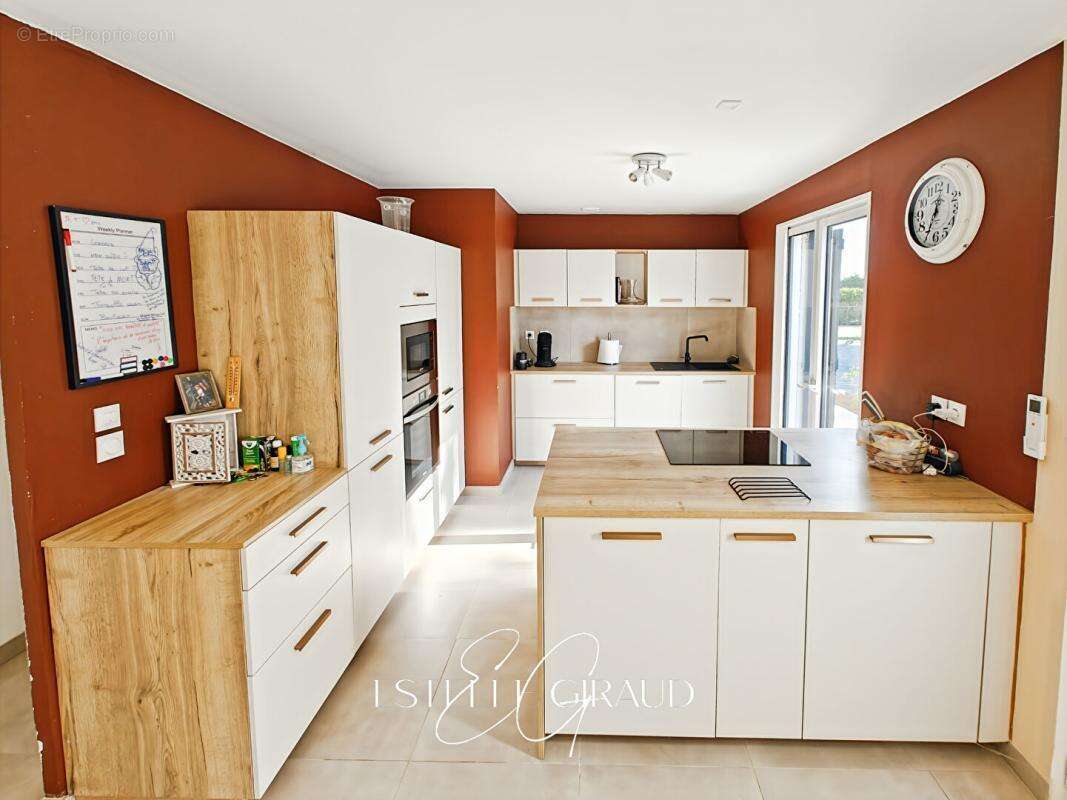 Villa de plain pied, 3 Chambres, Garage, Terrasse, Grand  Jardin - photo 8