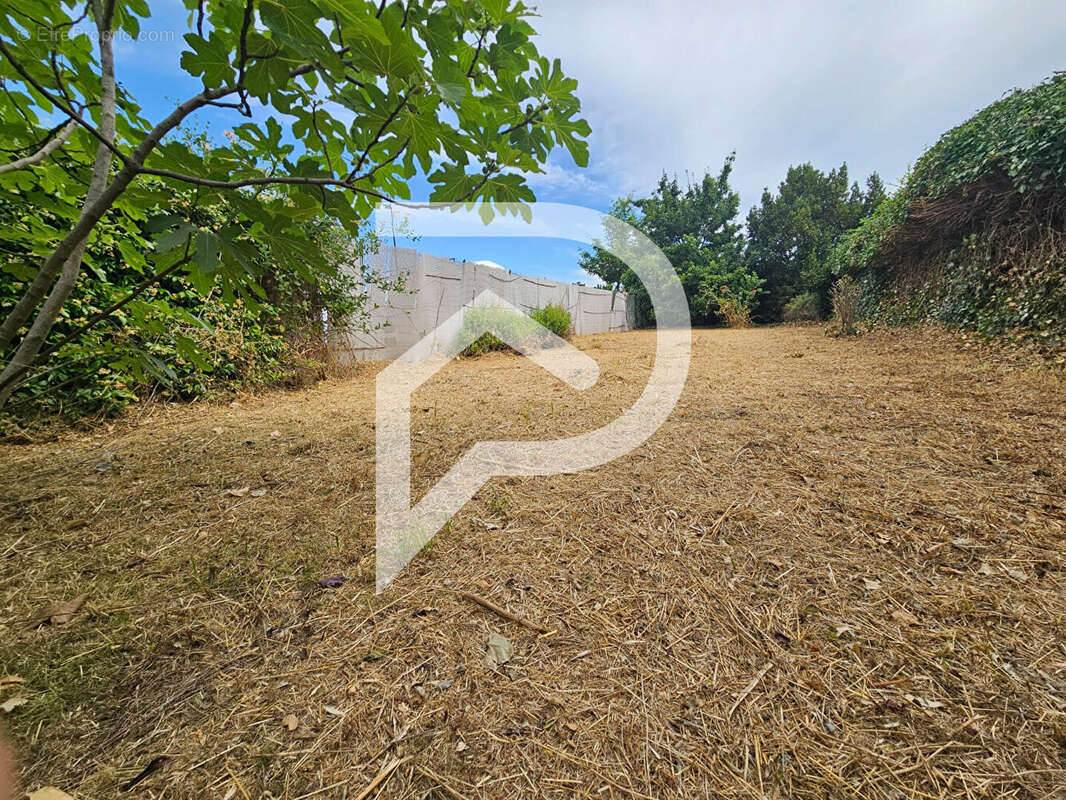 Maison à SATHONAY-CAMP