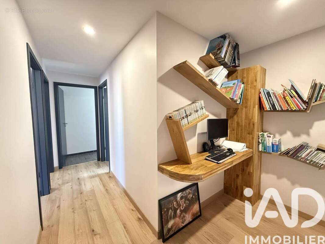 Maison 199 m² à Ingre  - photo 8