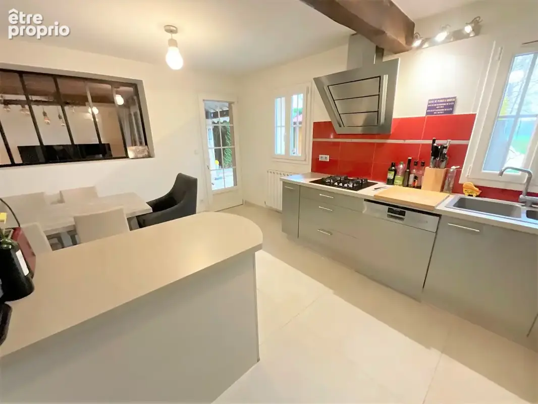Superbe maison INDIVIDUELLE familiale avec grand terrain SANS VIS A VIS ! - photo 5