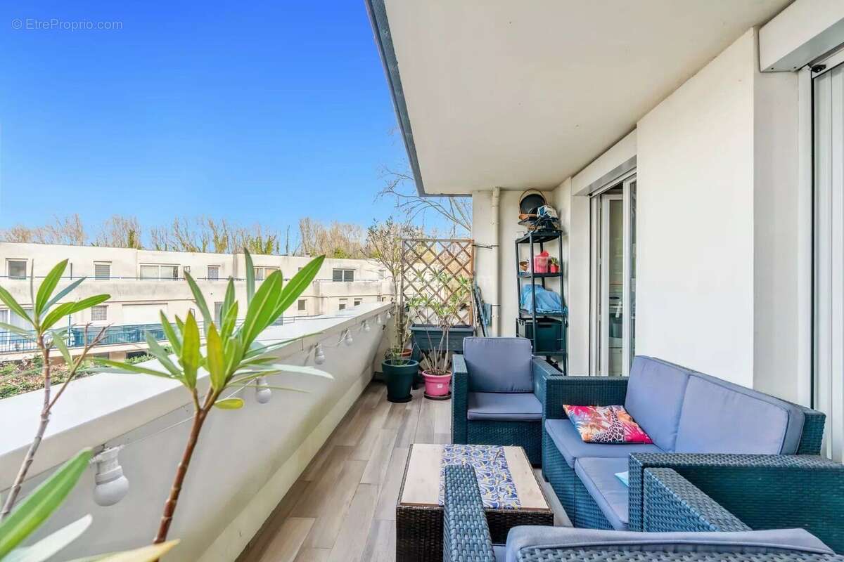 Appartement à THORIGNY-SUR-MARNE