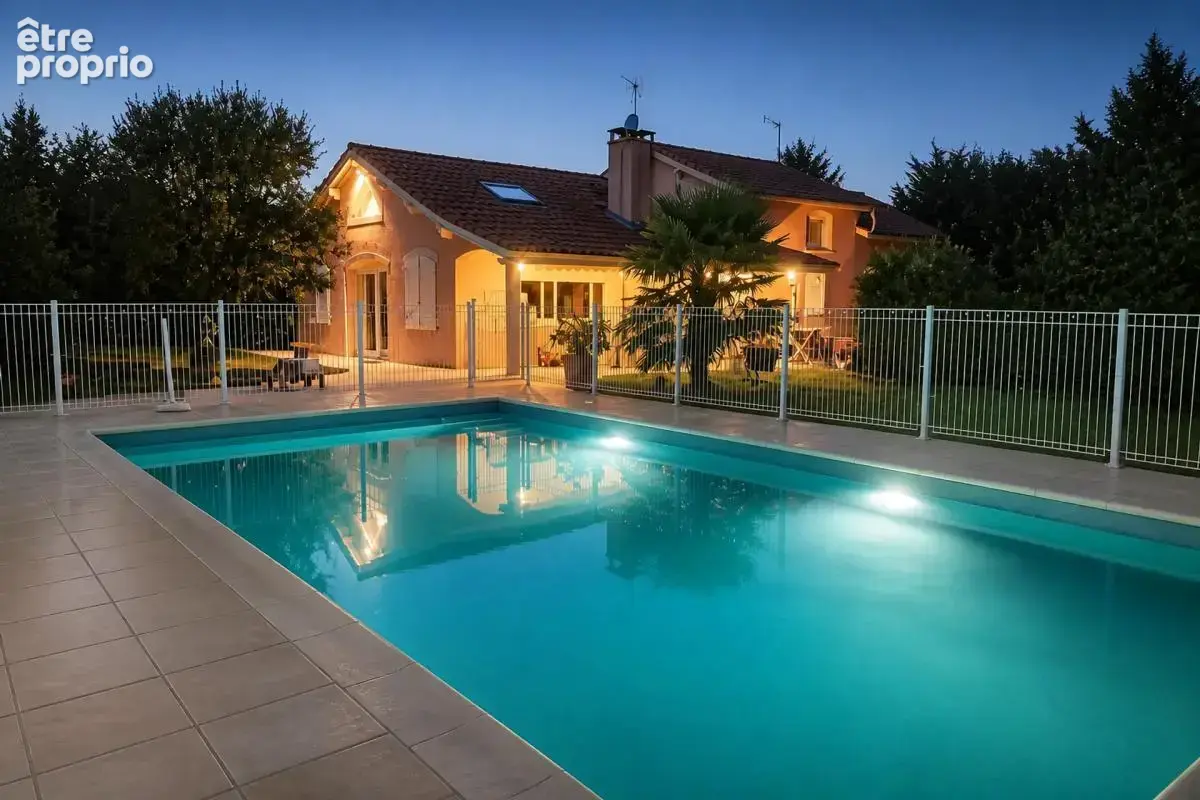 Maison de 7 pièces de 180 m² à Jassans-Riottier - photo 21